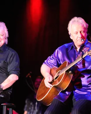 Air Supply Lake Delton