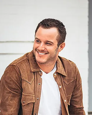 Easton Corbin Lake Delton
