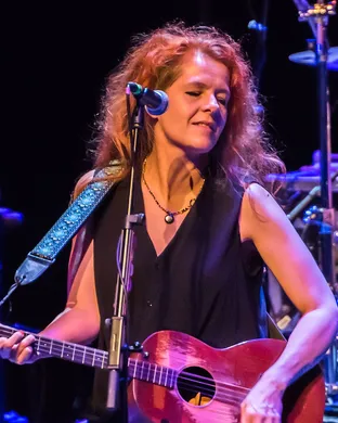 Neko Case Madison